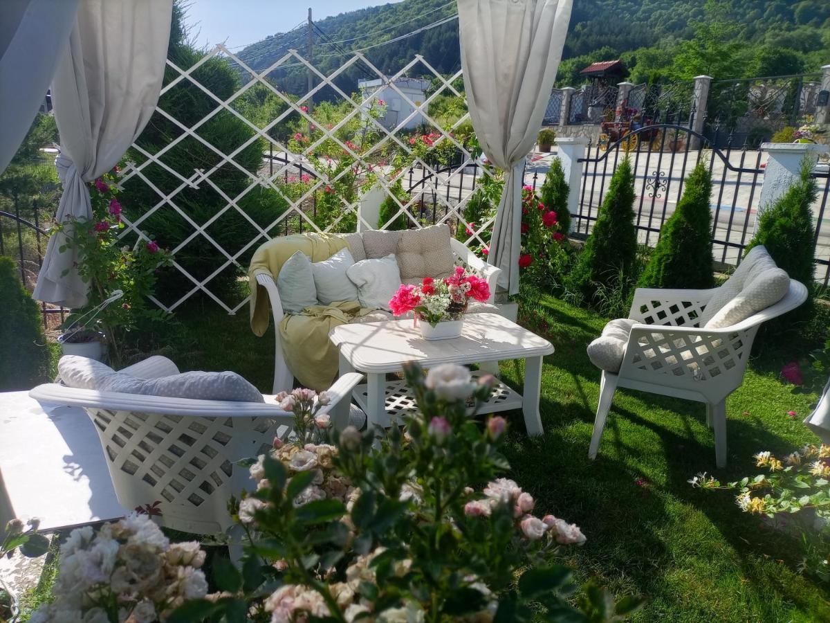 Белият Кът Appartement Sapareva Banya Buitenkant foto