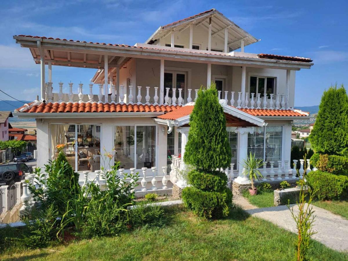 Белият Кът Appartement Sapareva Banya Buitenkant foto