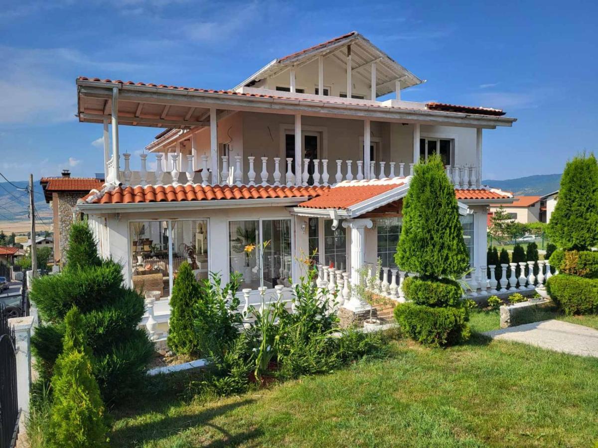 Белият Кът Appartement Sapareva Banya Buitenkant foto