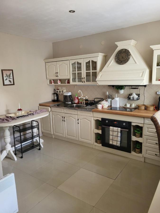Белият Кът Appartement Sapareva Banya Buitenkant foto