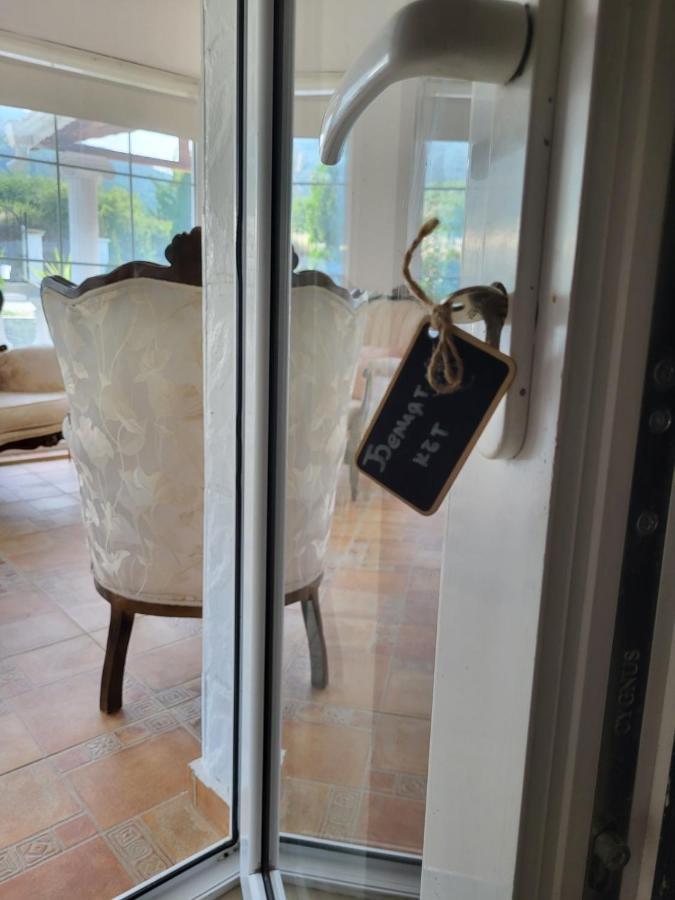 Белият Кът Appartement Sapareva Banya Buitenkant foto